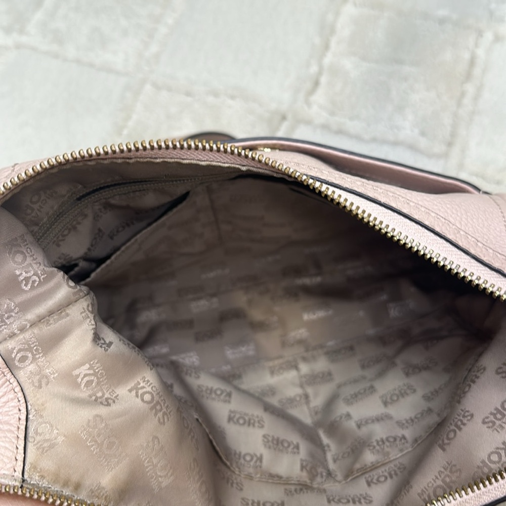 MICHAEL MICHAEL KORS Pebbled Soft Pink Shoulderbag Crossbody-Bag - Picture 6 of 16